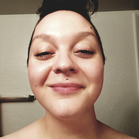 Meet your Posher, Casey - Picture 1 of 1